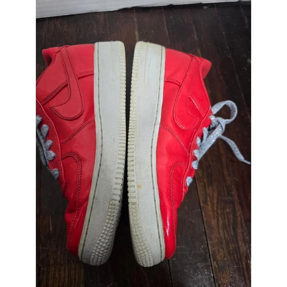 Nike Air Force 1 '07 Siren Red Sneakers 6Y